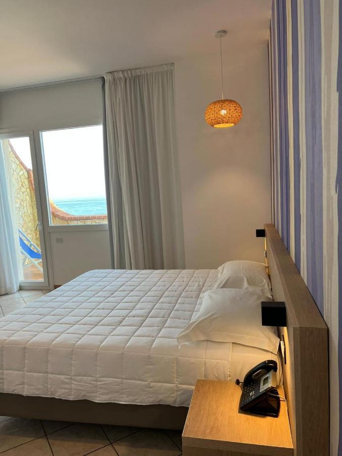 Hotel La Martinica Ficarazzi Екстер'єр фото