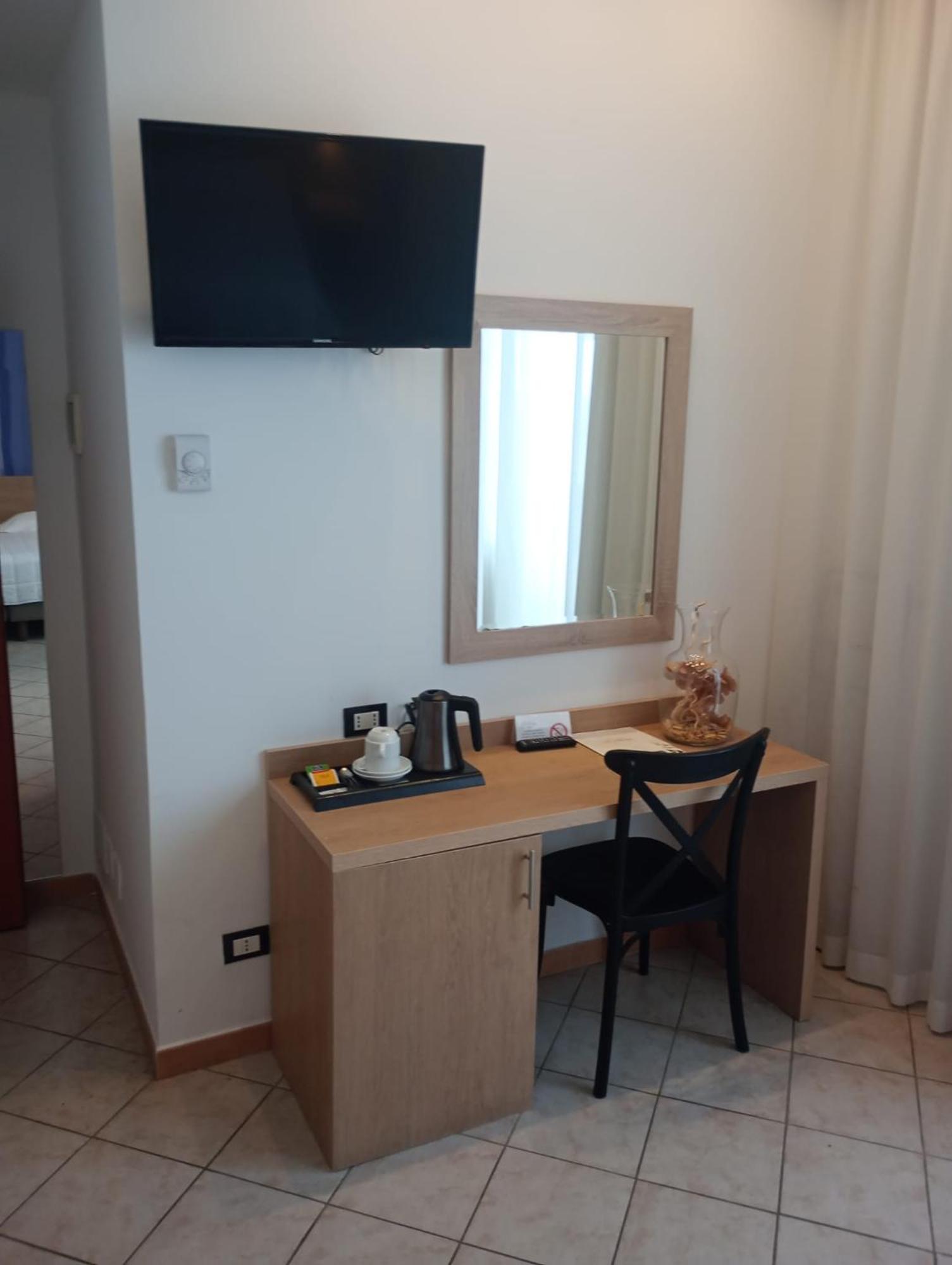 Hotel La Martinica Ficarazzi Екстер'єр фото